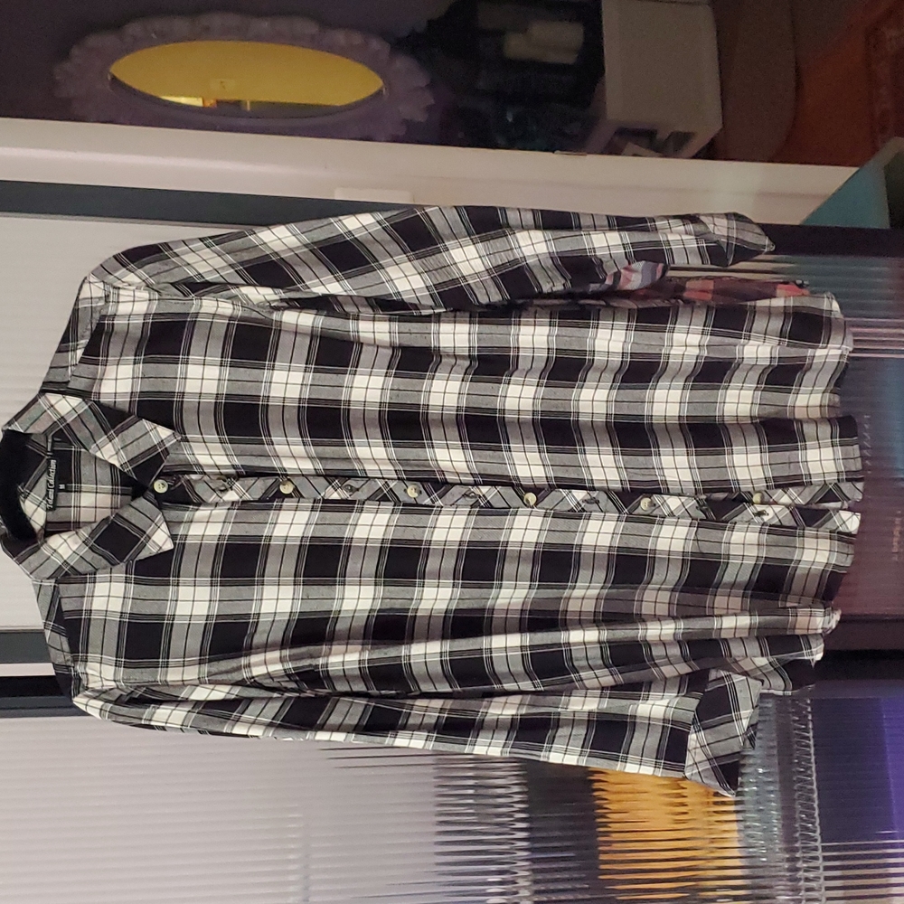 Tolani Plaid 100%Vicose Button Down Blouse size XL